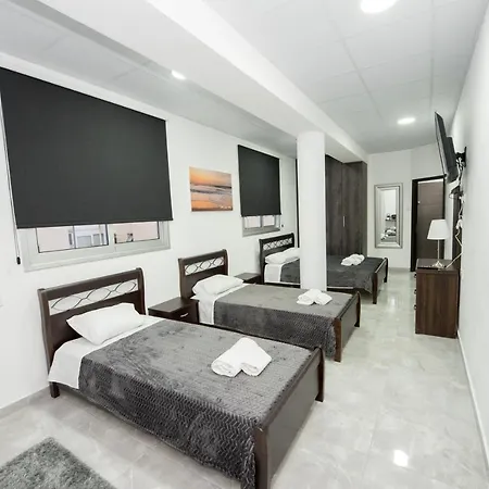 Luxury Ajía Nápa