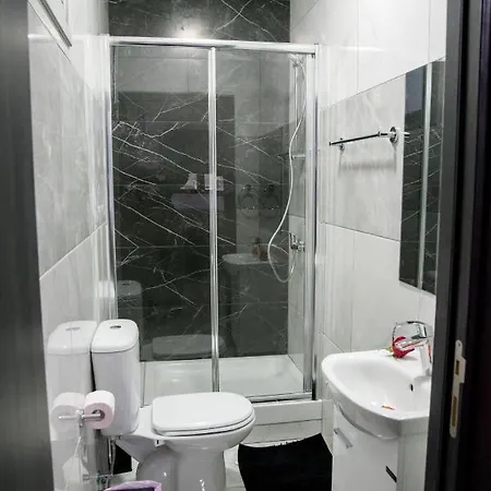 Luxury 아파트